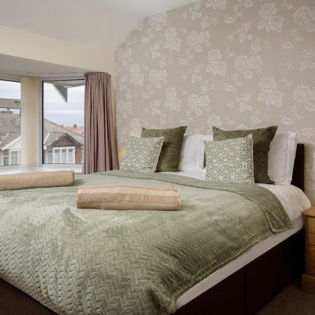 Arnside - Spacious 10-Bedroom Seaside Cottage Blackpool Exteriér fotografie