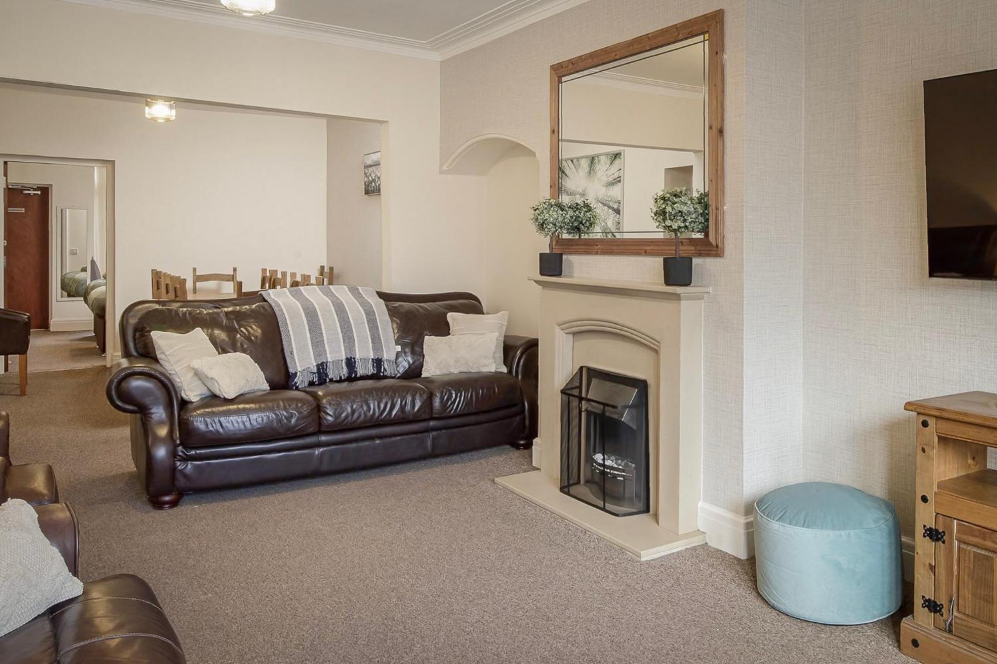 Arnside - Spacious 10-Bedroom Seaside Cottage Blackpool Exteriér fotografie