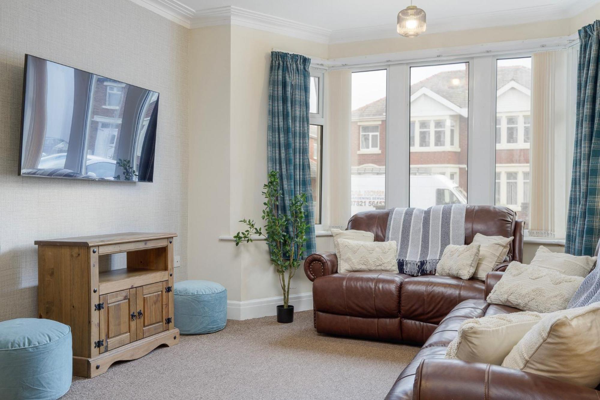 Arnside - Spacious 10-Bedroom Seaside Cottage Blackpool Exteriér fotografie