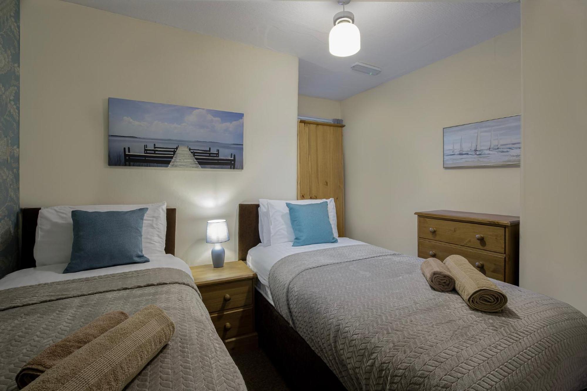 Arnside - Spacious 10-Bedroom Seaside Cottage Blackpool Exteriér fotografie