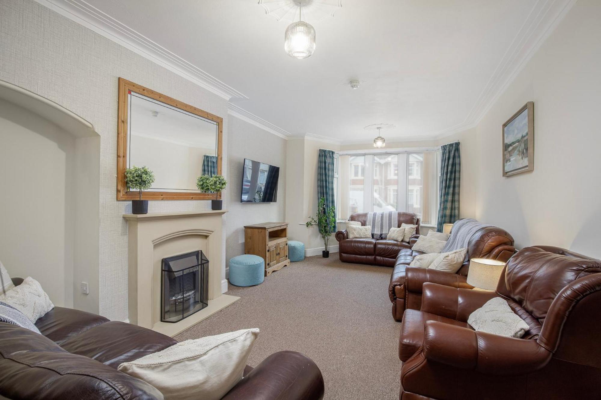 Arnside - Spacious 10-Bedroom Seaside Cottage Blackpool Exteriér fotografie