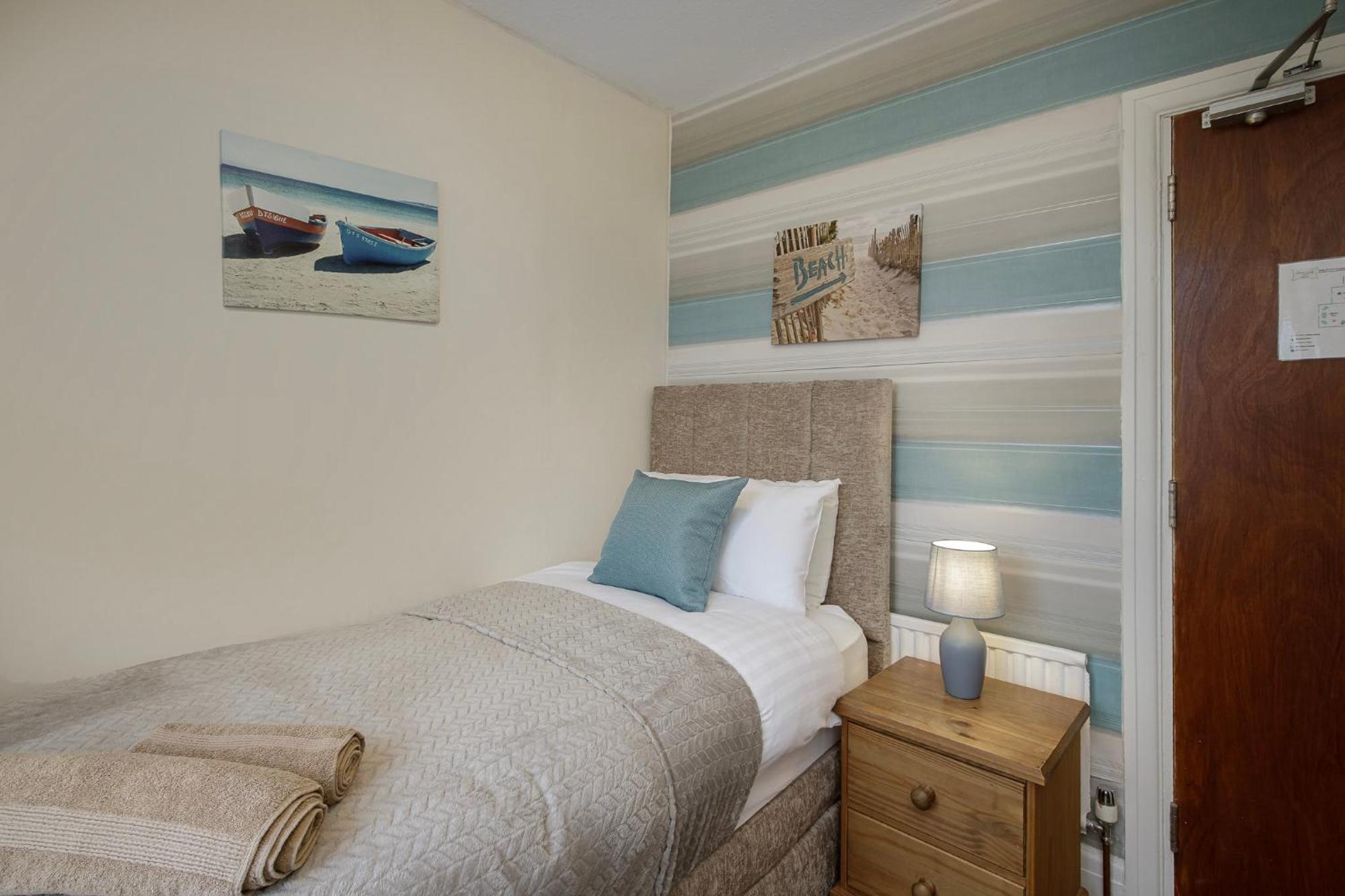 Arnside - Spacious 10-Bedroom Seaside Cottage Blackpool Exteriér fotografie